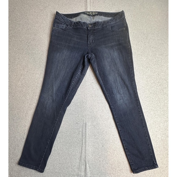 Old Navy The Rockstar Skinny Jeans Womens 18 Blue Medium Wash Stretch Denim - Picture 2 of 14